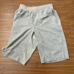 Lululeom mens short